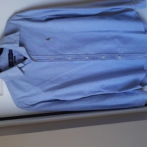 EUC Ralph Lauren blue button down Oxford custom fit womens size small